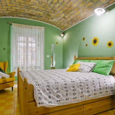 Apartmán Bed And Colors Řím Exteriér fotografie